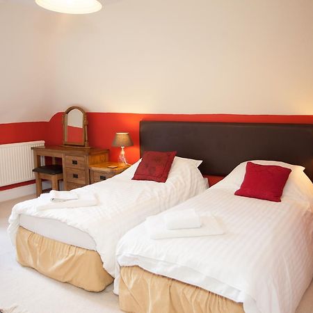 The Seven Stars Inn Pewsey 外观 照片