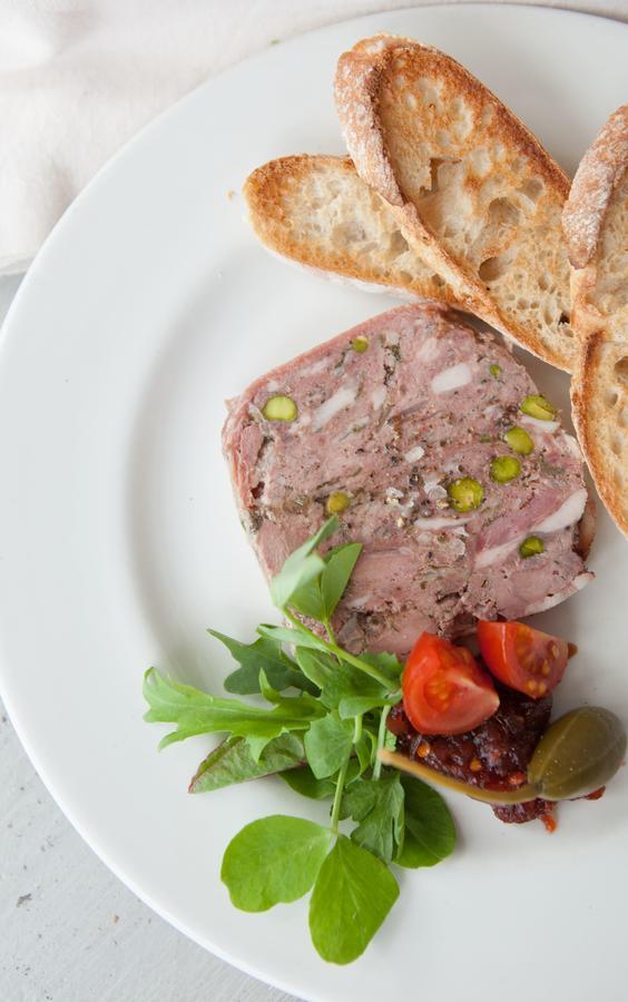 The Seven Stars Inn Pewsey 外观 照片